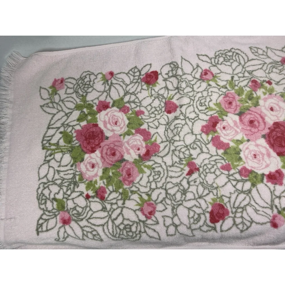 Vintage Lady Pepperell Hand Towel Pink Roses Floral 27” x 15” EUC Cotton MCM